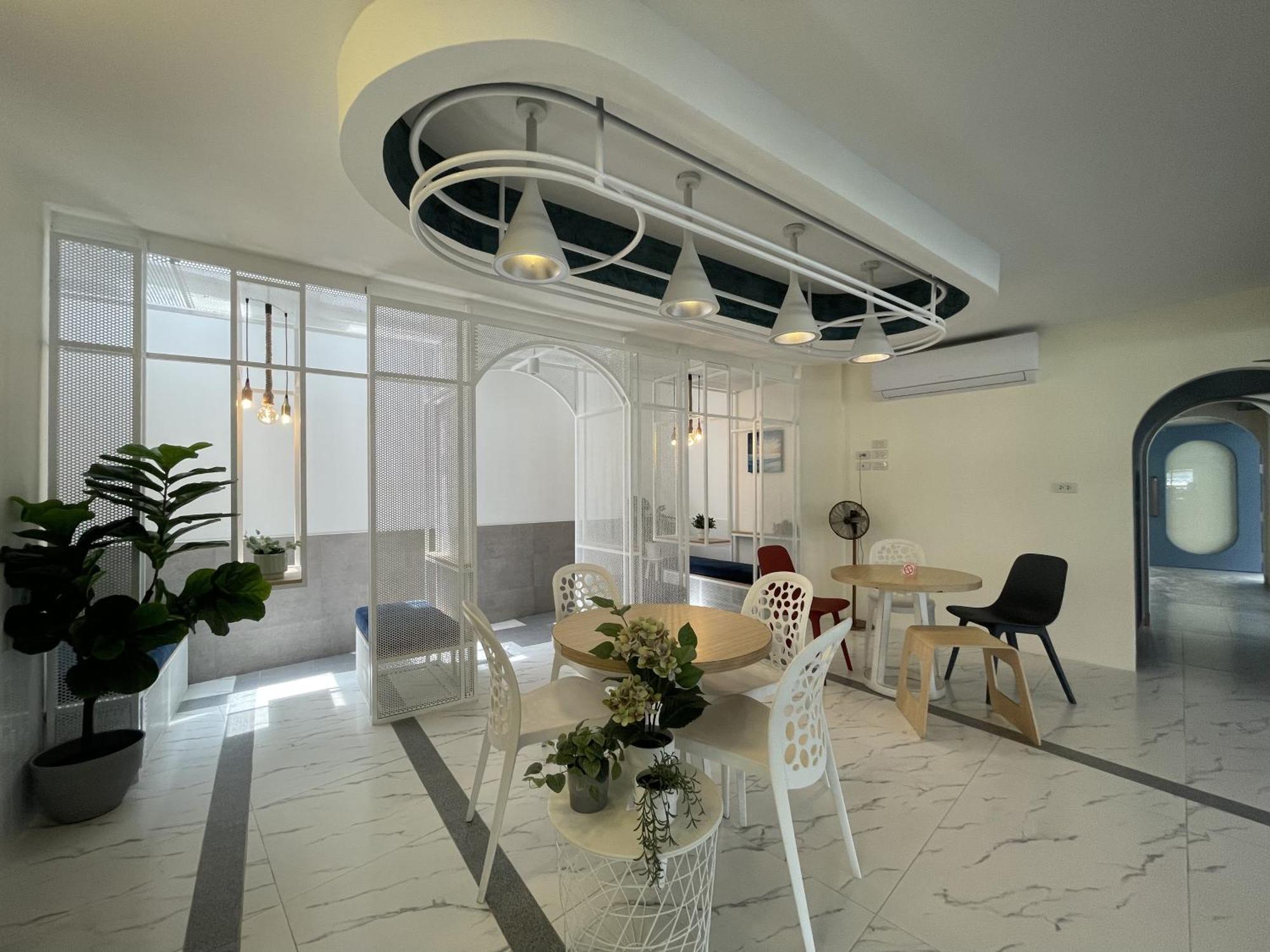 Hub Hua Hin 57 Hotel Bagian luar foto