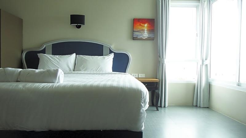 Hub Hua Hin 57 Hotel Bagian luar foto